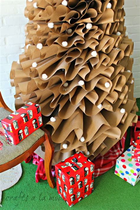 How To Make A Full Size Brown Paper Christmas Tree Crafts A La Mode