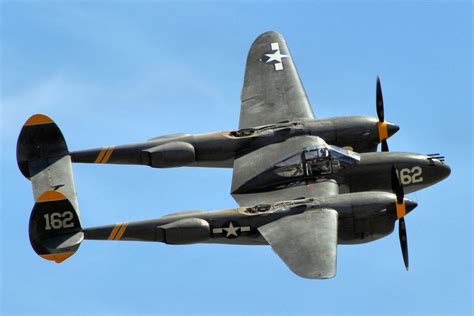 Lockheed P 38 Lightning Hd Wallpaper Background Image 2048x1365