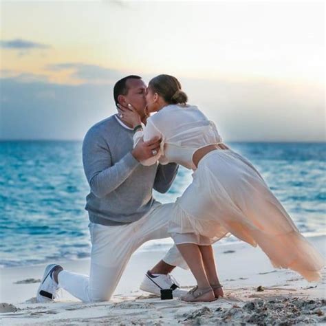 Jennifer Lopez And Alex Rodriguez Engagement Photos Celebrity Couples