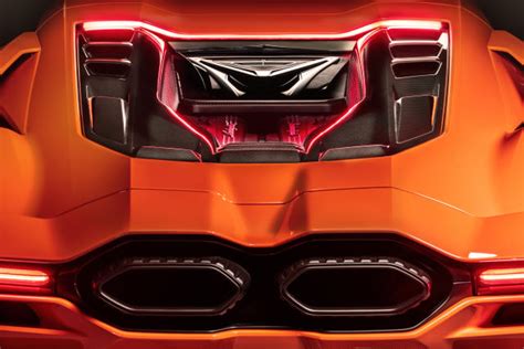 Lamborghinis 1000 Hp Revuelto Plug In Hybrid Is The Brands Future