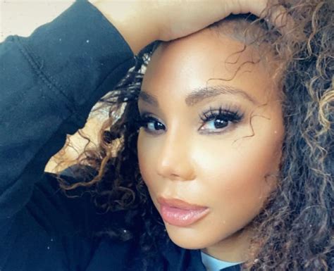 Tamar Braxton Looks Drop Dead Gorgeous In This Video See Her Sensual Moves Celebrity Insider
