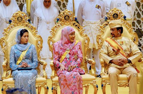 The sultan of brunei is the monarchial head of state of brunei and head of government in his capacity as prime minister of brunei. Sultan Brunei Haji Hassanal Bolkiah Azrinaz Mazhar ...