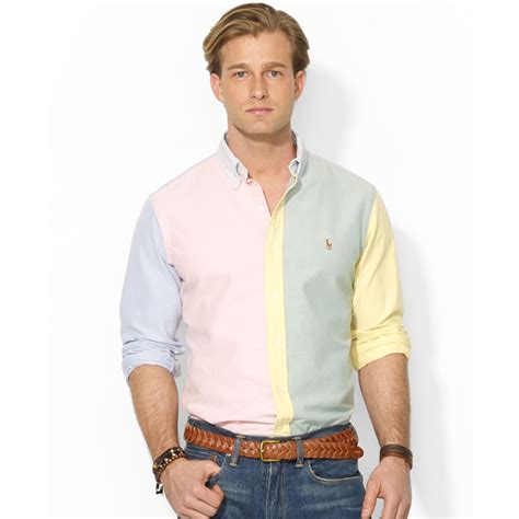 Whether you opt for a mens polo shirt with the classic polo player logo, or choose a statement ralph lauren motif or embroidery, this american fashion designer provides your wardrobe with a preppy update, that is recognised around the globe. Polo Ralph Lauren Polo Classicfit Colorblocked Oxford ...