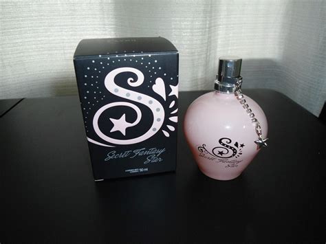 Secrety Fantasy Star Da Novo Perfume Da Avon Tempo Fashion