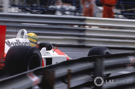 VÍdeo Galvão Chora Ao Ver Reprise Do 1º Título De Senna Na F1