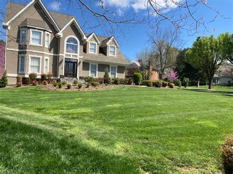 Yard Landscaping In Knoxville Tn 37922