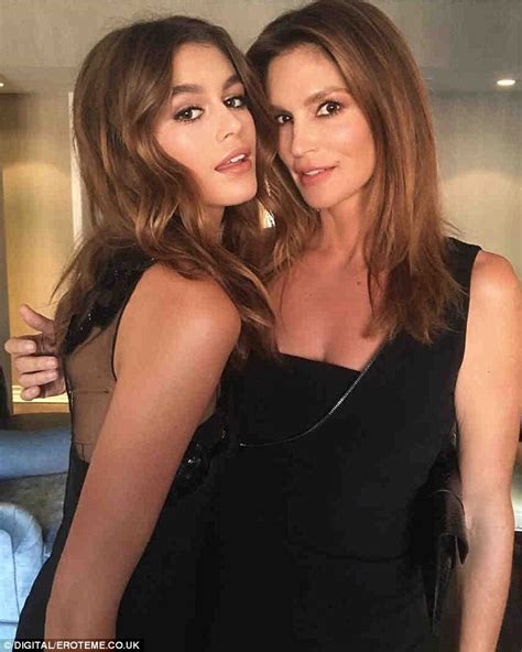 Cindy Crawford Looks So Similar To Her Model Babe Kaia Gerber