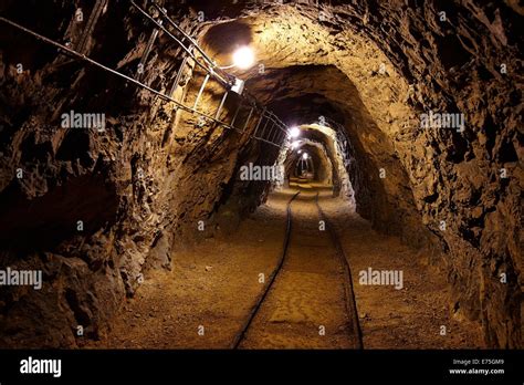 Inside Old Abandoned Gold Mine Hi Res Stock Photography And Images Alamy