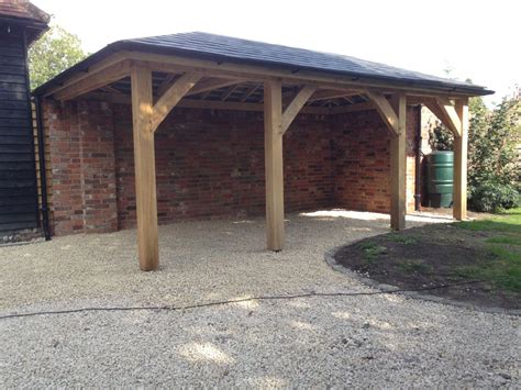 Prime oak specialise in the design and manufacture of beautiful oak frame structures, from garden rooms and orangeries to garages and annexes. Oak car port #oak-frame-guide #oakframe #carport in 2019 ...