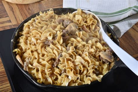 Velveeta skillets creamy beef stroganoff dinner kit delivers the liquid gold flavor your family loves. What Are 'The Pioneer Woman' Ree Drummond's Most Popular ...