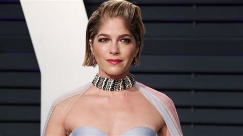 Selma Blair Reveals ‘miserable ‘scary Multiple Sclerosis Symptoms Sheknows