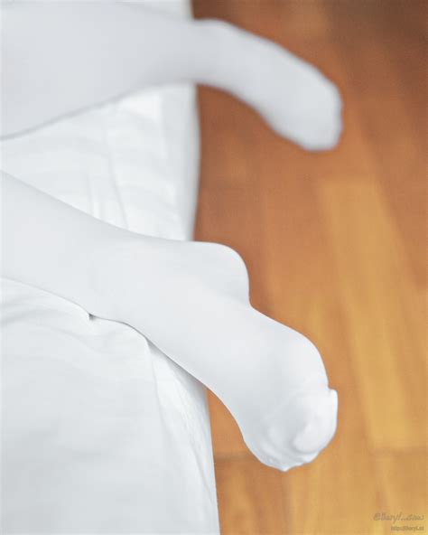free images hand light girl white feet leg portrait foot clean nikon room arm
