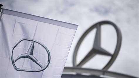 Daimler Halbleiter Mangel Wird F R Mercedes Zum Problem Konzern