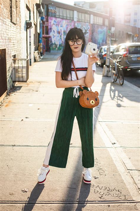 Edgy street style with a dose of gadget reviews and instagram photos. How To Start A Fashion Blog (And Make Money Doing It ...