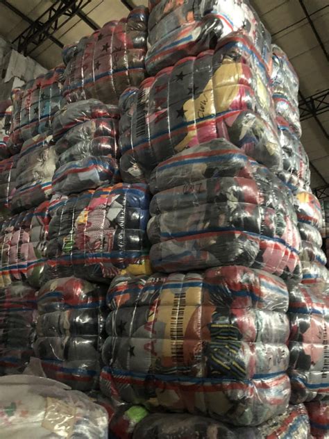Japan Used Clothing Bundle Used Men Woolen Overcoat - Buy Japan Used Clothing Bundle,Used 