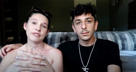 Why Did Faze Rug And His Girlfriend Break Up Couple Announce Split