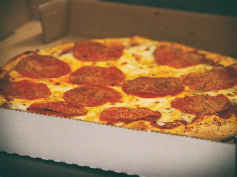 We now delivery to federal buildings, hospitals and universities across the state of montana. New York-Style Pizza | Billings, MT | American Classic ...