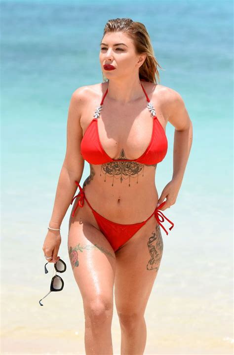 Love Islands Olivia Buckland Shows Off Amazing Bikini Body And