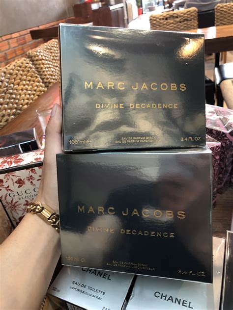 Marc Jacobs Divine Decadence Perfume Perfumar