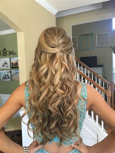 Beautiful Down Style By Formalfaces Com Long Hair Styles Hair Styles
