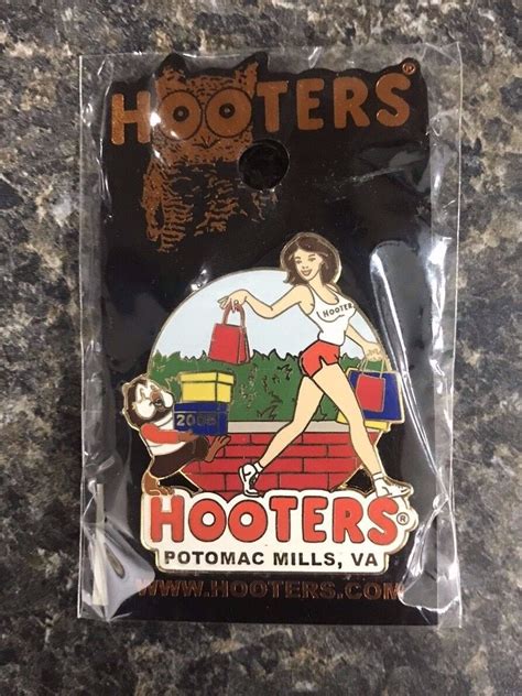 Hooters Restaurant Shopping Girl Enamel Lapel Pin Potomac Mills Va