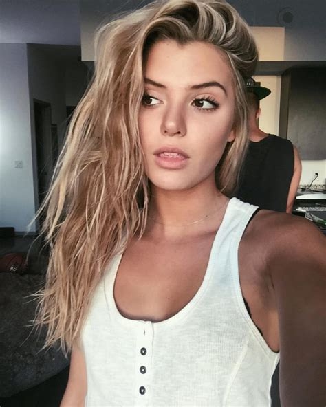 Hot Alissa Violet Sexy Pictures Girlxplus