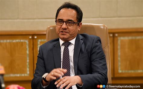 Wan zulkiflee, who was appointed as the national oil company's ceo on april 1 2015, was named best guardian alongside other big names such as amazon's jeff bezos, google's sundar pichai and shell's ben van beurden. Wan Zulkiflee pengerusi baharu DRB-Hicom | Free Malaysia ...