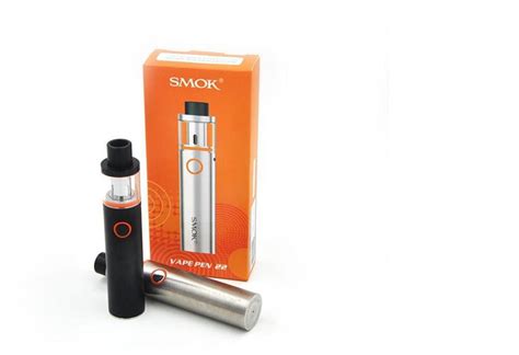 Smok Vape Pen 22 Kit Built In 1650mah Battery With Vape Pen 22 Tank 0