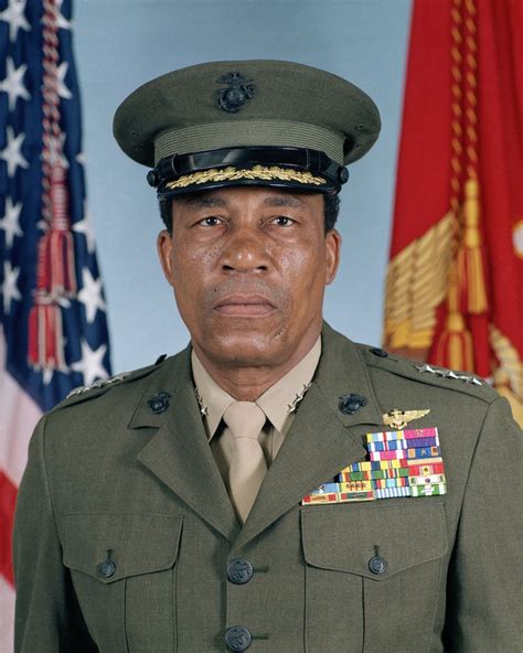 Lt Gen Frank E Petersen Jr The First Ever Black Marine Corps Pilot