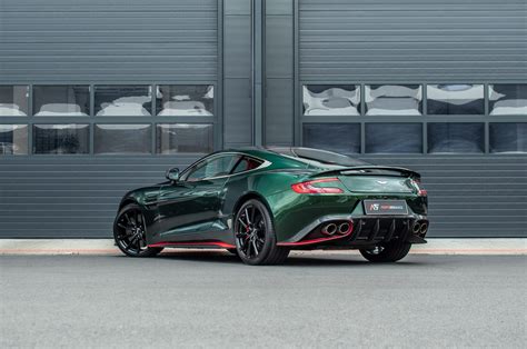 Aston Martin Vanquish British Racing Green Wrap Wikicars