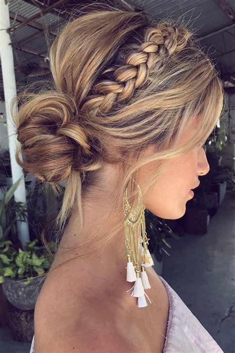30 Stunning Bridesmaid Updos For A Fabulous Look