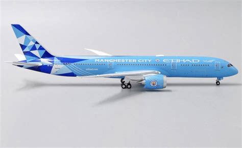 Etihad Airways Boeing 787 9 Dreamliner Manchester City Livery A6 Bnd