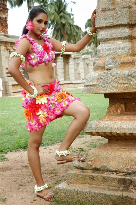 South Indian Actress Ragini Dwivedi Spicy Navel Show Stills Cine Gallery