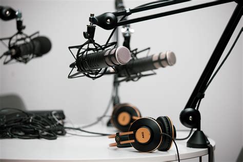 How To Craft The Best Pitch For Podcasts Looking For Guests Podcast Clout