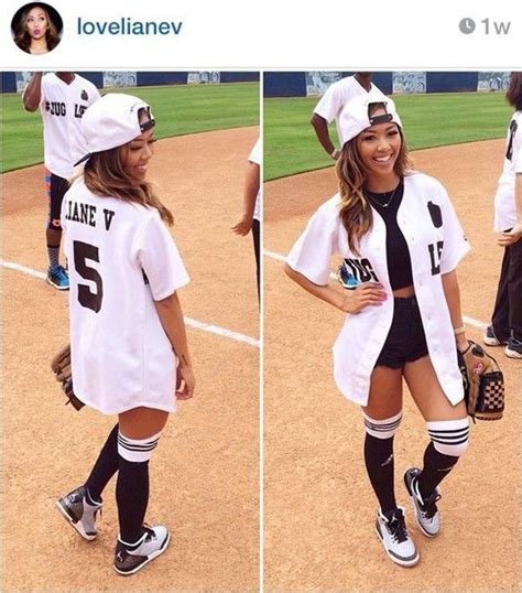 25 Popular Halloween Costumes For Women Her Blissful Life In 2020 Baseball Game Outfits