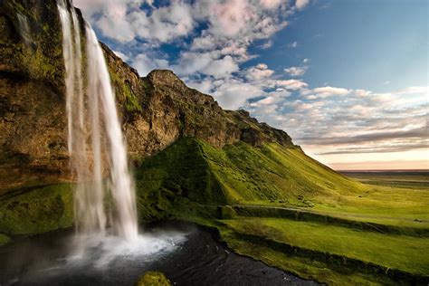 Best Photos 2 Share Most Beautiful Natural Waterfalls In