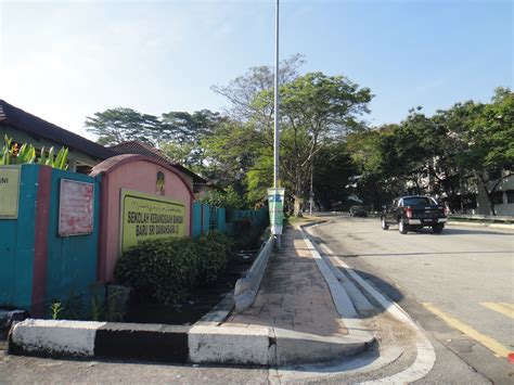 Sekolah kebangsaan bandar sri damansara 3 atau nama ringkasnya sk bandar sri damansara 3, merupakan sebuah sekolah kebangsaan yang terletak di jalan ara sd 7/3. SK Bandar Baru Sri Damansara 2: GAMBAR SEKOLAH