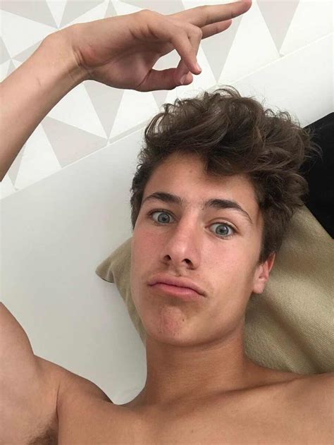 y así fue cómo juanpa zurita se enamoró en argentina e online latino andes