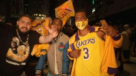 La Fans Celebrate Lakers 17th Nba Title Afp Youtube
