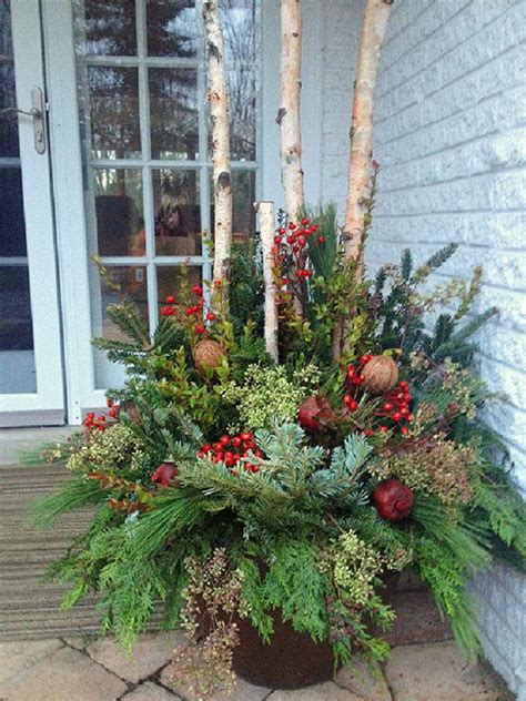 24 Colorful Outdoor Planters For Winter Andchristmas Decorations Wtbblue