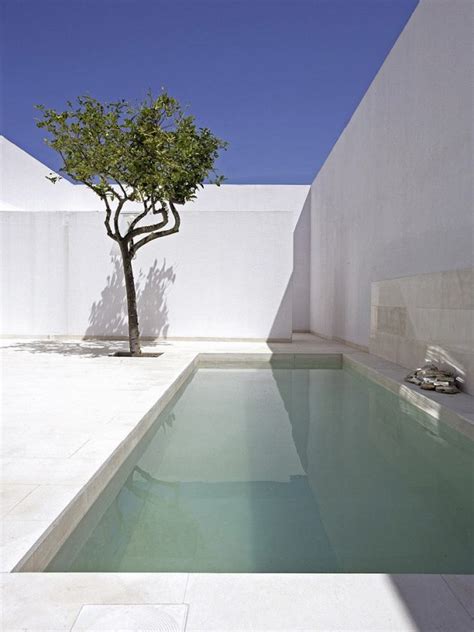 Yes this is possible as creativity is at its best. 10 Minimalist Swimming Pool Designs for Small Terraced Houses