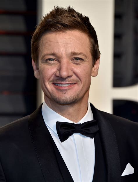 information about jeremy renner business to mark