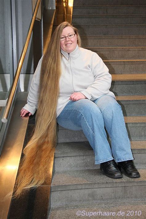 pin by david gergely on very long hair in 2020 super long hair very long hair big hair