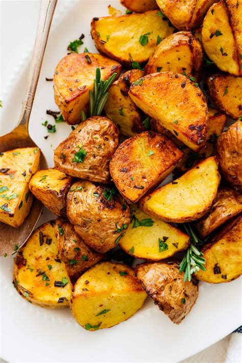 Roasted Potatoes Delicious Foods To Pair With Your Favorite Side