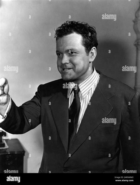 Orson Welles Portrait 1940s Hi Res Stock Photography And Images Alamy