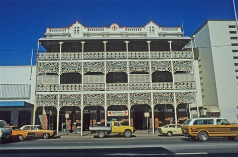 In the 2016 census, the suburb of townsville city had a population of 2,910 people. Townsville | Queensland Places