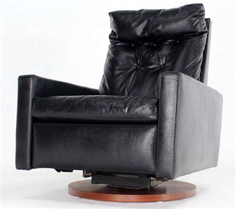 Milo Baughman Mid Century Modern Swivel Lounge Chair Recliner At 1stdibs