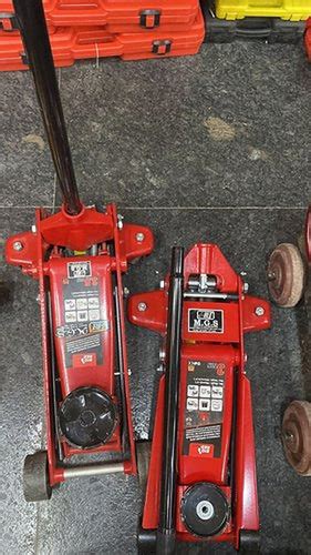 Hassle Free Operations Big Red Torin Hydraulic Trolley Jack And