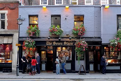 Cele mai vechi pub uri din Londra Pub uri istorice pe care trebuie să