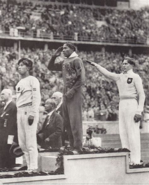 Unknownap Jesse Owens Receives Gold Medal Berlin